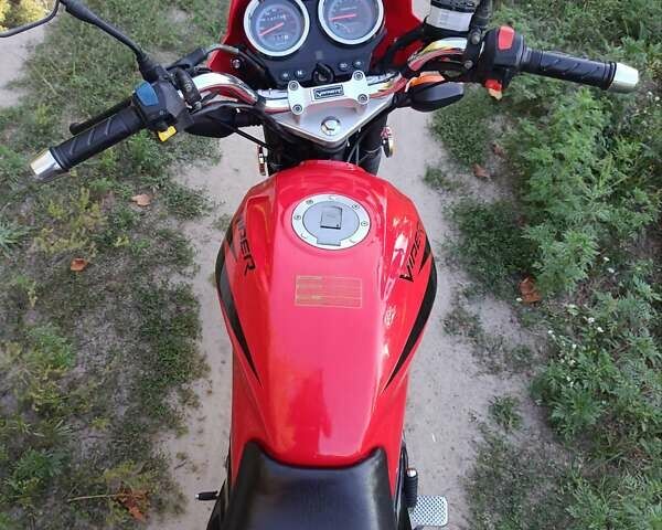 Красный Вайпер ZJ 150-2R, объемом двигателя 0.15 л и пробегом 14 тыс. км за 800 $, фото 3 на Automoto.ua