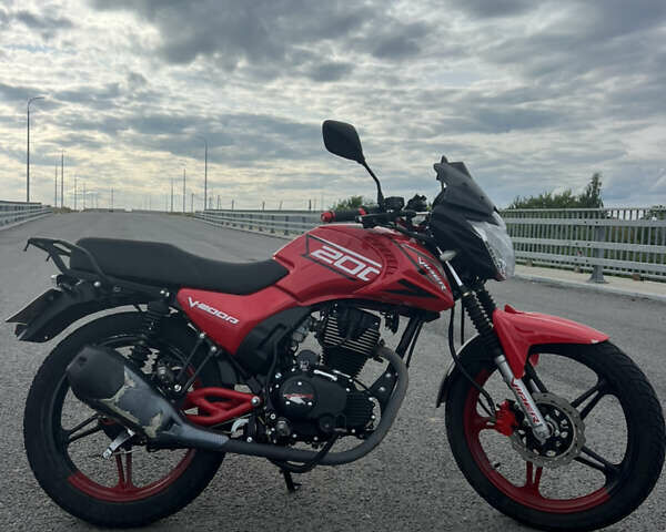Красный Вайпер ZS 200-2, объемом двигателя 0.2 л и пробегом 9 тыс. км за 800 $, фото 2 на Automoto.ua
