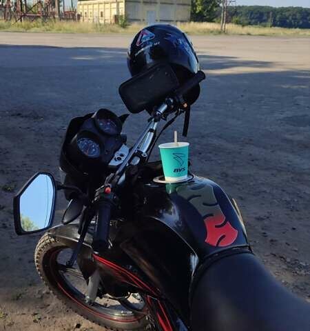 Черный Вайпер ZS 200N, объемом двигателя 0.2 л и пробегом 13 тыс. км за 1000 $, фото 8 на Automoto.ua