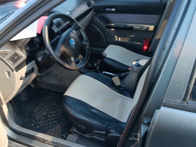 Серый Фольксваген 1500, объемом двигателя 1 л и пробегом 198 тыс. км за 1450 $, фото 4 на Automoto.ua