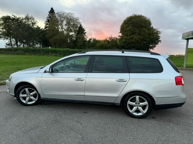 Сірий Фольксваген 1500, об'ємом двигуна 2 л та пробігом 310 тис. км за 4950 $, фото 3 на Automoto.ua