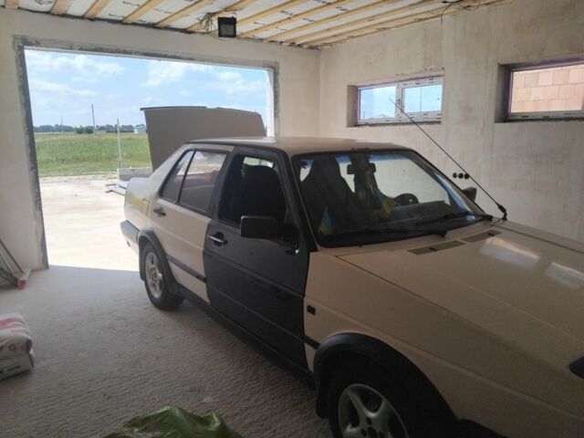 Фольксваген 1600 1989 в Борисполе на Automoto.ua Белый Фольксваген 1600, объемом двигателя 1.6 л и пробегом 437 тыс. км за 700 $, фото 3 на Automoto.ua