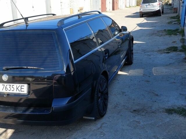 Черный Фольксваген 1600, объемом двигателя 1.6 л и пробегом 321 тыс. км за 4808 $, фото 6 на Automoto.ua