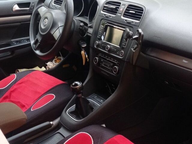 Черный Фольксваген 1600, объемом двигателя 1.6 л и пробегом 260 тыс. км за 8200 $, фото 3 на Automoto.ua