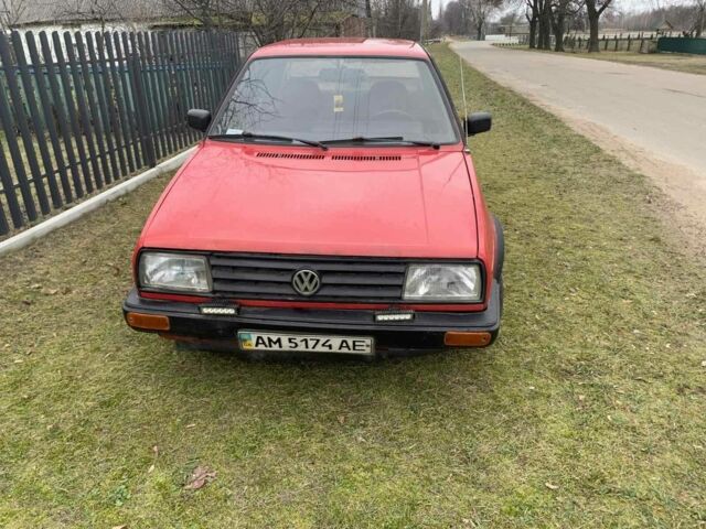 Червоний Фольксваген 1600, об'ємом двигуна 1.6 л та пробігом 3 тис. км за 1200 $, фото 1 на Automoto.ua