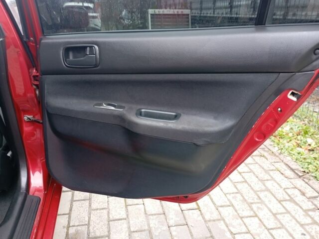 Красный Фольксваген 1600, объемом двигателя 1.6 л и пробегом 176 тыс. км за 4600 $, фото 13 на Automoto.ua