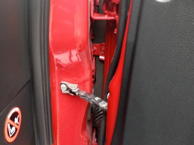 Красный Фольксваген 1600, объемом двигателя 1.6 л и пробегом 176 тыс. км за 4600 $, фото 7 на Automoto.ua