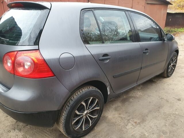 Сірий Фольксваген 1600, об'ємом двигуна 1.6 л та пробігом 346 тис. км за 3709 $, фото 3 на Automoto.ua