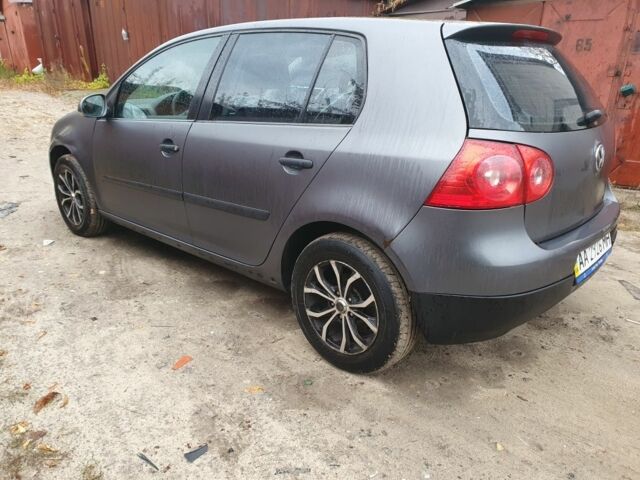 Сірий Фольксваген 1600, об'ємом двигуна 1.6 л та пробігом 346 тис. км за 3709 $, фото 1 на Automoto.ua