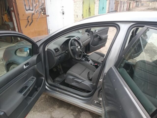 Серый Фольксваген 1600, объемом двигателя 1.6 л и пробегом 154 тыс. км за 4700 $, фото 2 на Automoto.ua