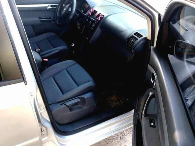 Сірий Фольксваген 1600, об'ємом двигуна 1.6 л та пробігом 250 тис. км за 5000 $, фото 1 на Automoto.ua