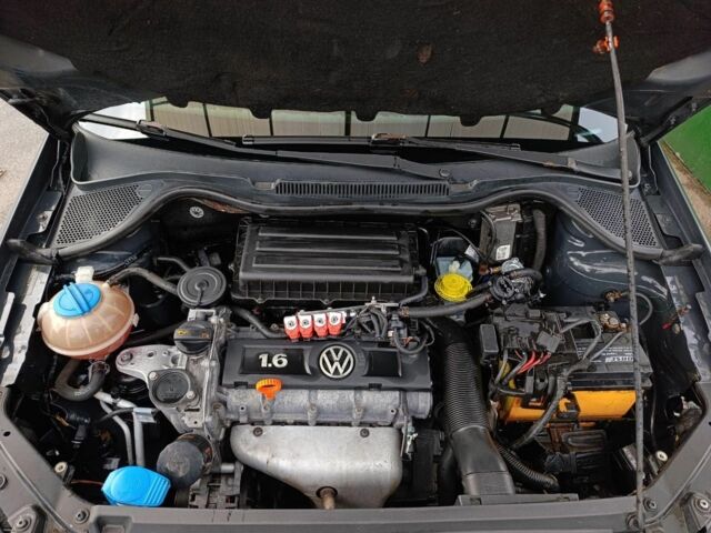 Серый Фольксваген 1600, объемом двигателя 1.6 л и пробегом 345 тыс. км за 5499 $, фото 5 на Automoto.ua