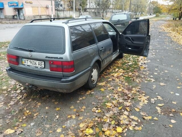 Сірий Фольксваген 1600, об'ємом двигуна 2 л та пробігом 300 тис. км за 1450 $, фото 2 на Automoto.ua