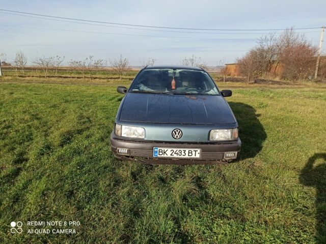 Синий Фольксваген 1600, объемом двигателя 1.6 л и пробегом 405 тыс. км за 976 $, фото 2 на Automoto.ua