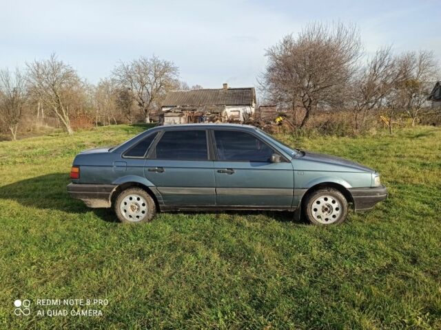 Синий Фольксваген 1600, объемом двигателя 1.6 л и пробегом 405 тыс. км за 976 $, фото 3 на Automoto.ua