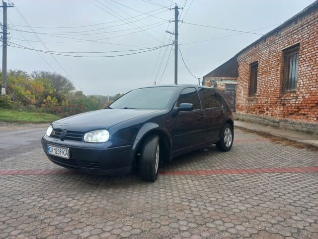 Синій Фольксваген 1600, об'ємом двигуна 1.6 л та пробігом 310 тис. км за 3650 $, фото 2 на Automoto.ua