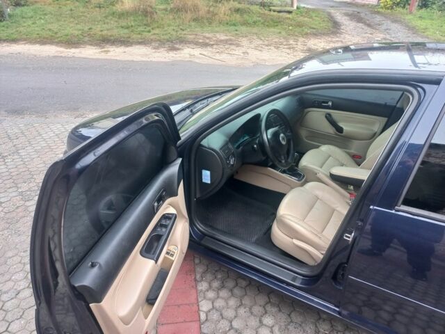 Синій Фольксваген 1600, об'ємом двигуна 1.6 л та пробігом 310 тис. км за 3650 $, фото 7 на Automoto.ua