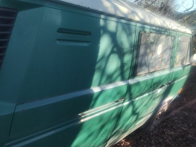 Зеленый Фольксваген 1600, объемом двигателя 0 л и пробегом 100 тыс. км за 900 $, фото 3 на Automoto.ua