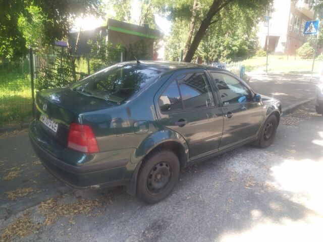 Зелений Фольксваген 1600, об'ємом двигуна 1.6 л та пробігом 85 тис. км за 4499 $, фото 1 на Automoto.ua