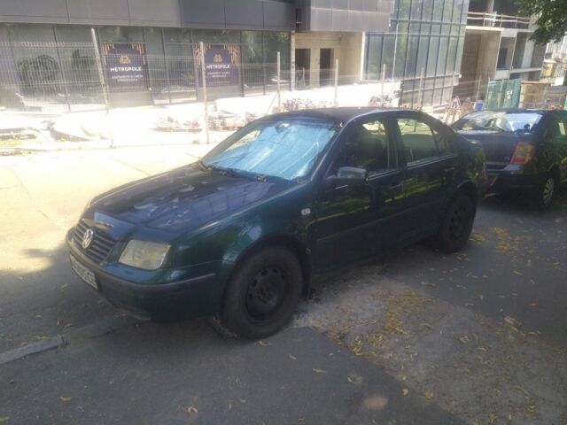 Зелений Фольксваген 1600, об'ємом двигуна 1.6 л та пробігом 85 тис. км за 4499 $, фото 2 на Automoto.ua