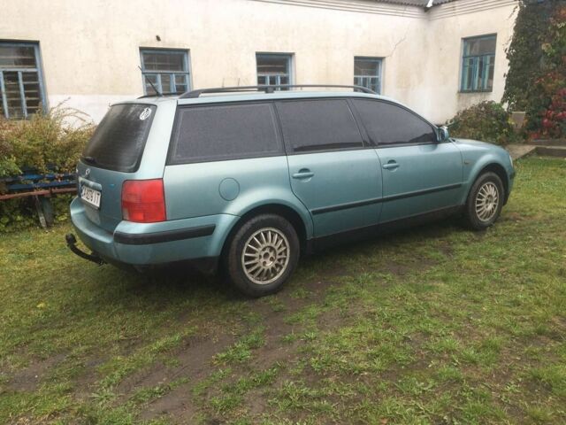 Зелений Фольксваген 1600, об'ємом двигуна 1.6 л та пробігом 245 тис. км за 3300 $, фото 4 на Automoto.ua