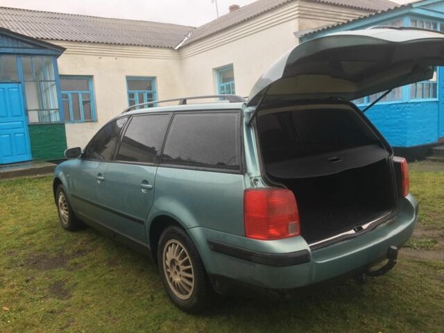 Зелений Фольксваген 1600, об'ємом двигуна 1.6 л та пробігом 245 тис. км за 3300 $, фото 5 на Automoto.ua