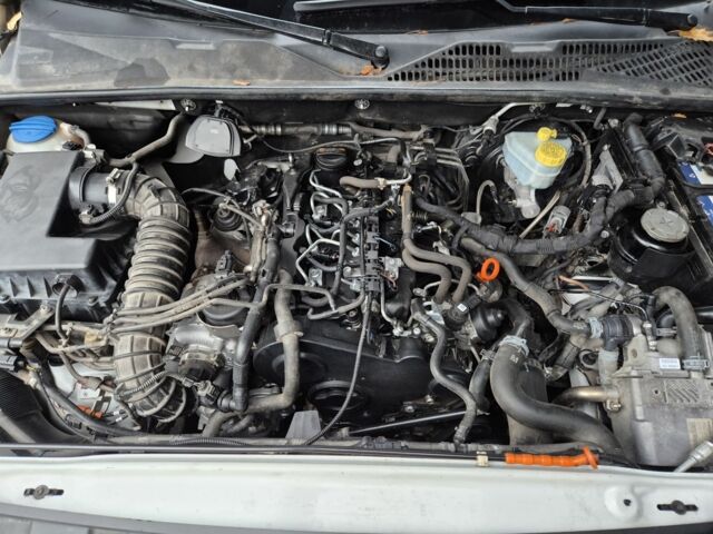 Белый Фольксваген Амарок, объемом двигателя 2 л и пробегом 185 тыс. км за 7300 $, фото 12 на Automoto.ua