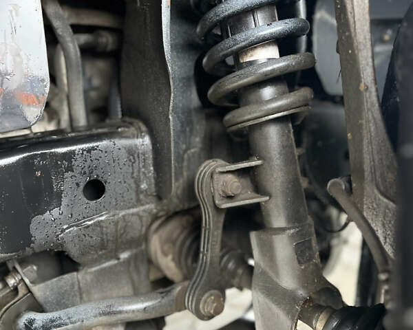 Белый Фольксваген Амарок, объемом двигателя 1.97 л и пробегом 282 тыс. км за 16450 $, фото 12 на Automoto.ua