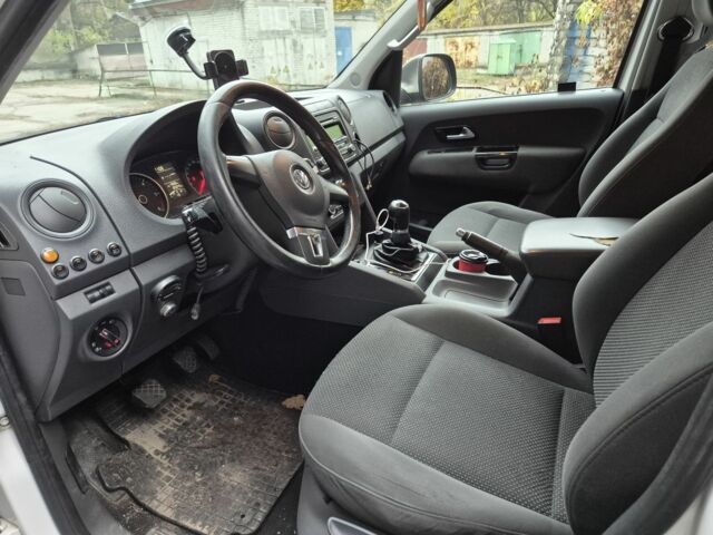 Белый Фольксваген Амарок, объемом двигателя 2 л и пробегом 185 тыс. км за 7300 $, фото 6 на Automoto.ua