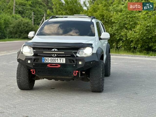Белый Фольксваген Амарок, объемом двигателя 2 л и пробегом 340 тыс. км за 19900 $, фото 8 на Automoto.ua