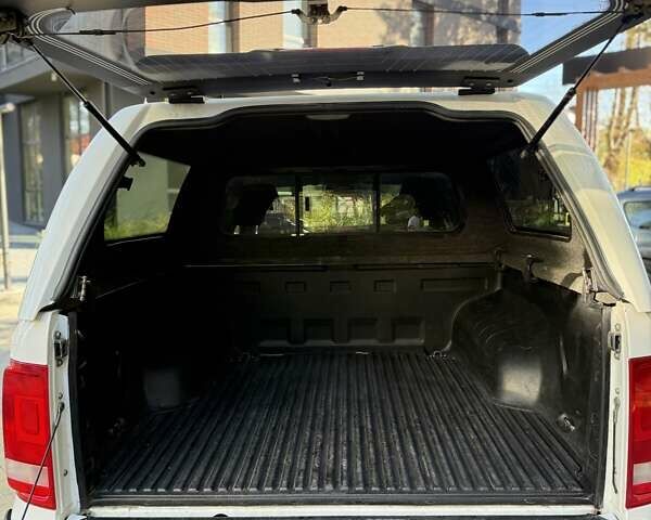 Білий Фольксваген Амарок, об'ємом двигуна 1.97 л та пробігом 223 тис. км за 22300 $, фото 19 на Automoto.ua