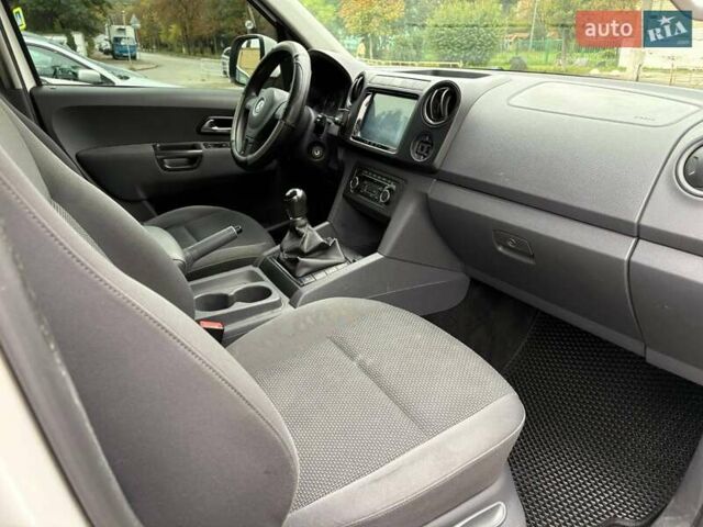 Білий Фольксваген Амарок, об'ємом двигуна 1.97 л та пробігом 415 тис. км за 14500 $, фото 11 на Automoto.ua