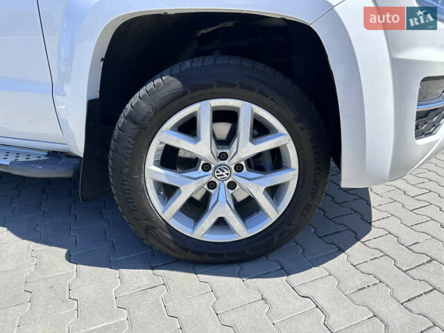 Белый Фольксваген Амарок, объемом двигателя 2.97 л и пробегом 557 тыс. км за 21000 $, фото 10 на Automoto.ua