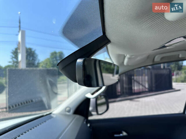 Белый Фольксваген Амарок, объемом двигателя 2.97 л и пробегом 557 тыс. км за 21000 $, фото 27 на Automoto.ua