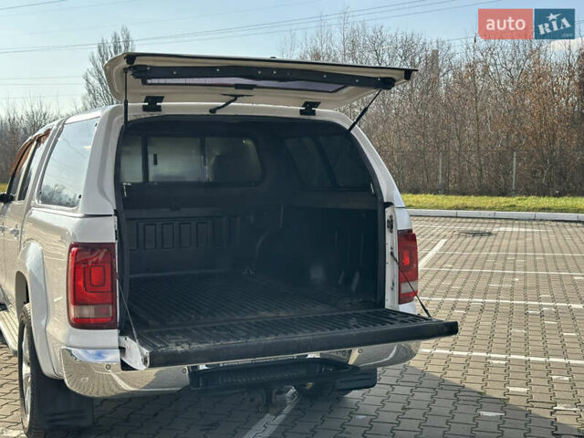 Белый Фольксваген Амарок, объемом двигателя 2.97 л и пробегом 557 тыс. км за 21000 $, фото 10 на Automoto.ua