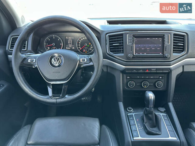 Белый Фольксваген Амарок, объемом двигателя 2.97 л и пробегом 557 тыс. км за 21000 $, фото 19 на Automoto.ua