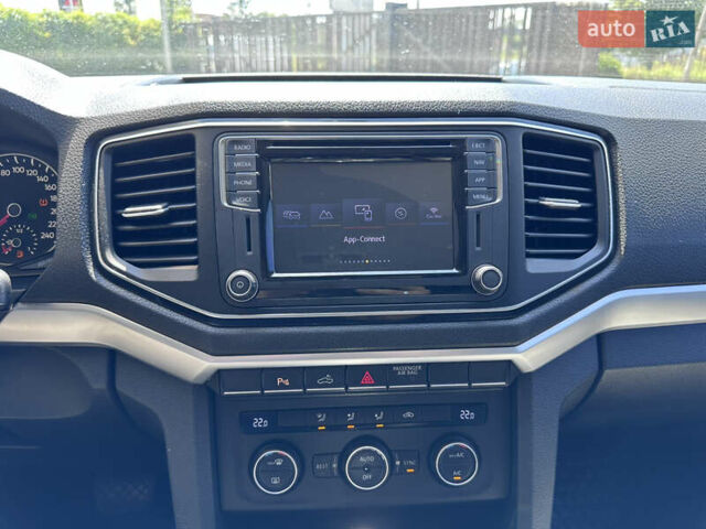 Белый Фольксваген Амарок, объемом двигателя 2.97 л и пробегом 557 тыс. км за 21000 $, фото 28 на Automoto.ua