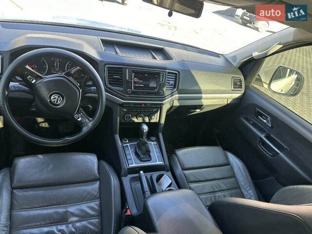 Белый Фольксваген Амарок, объемом двигателя 1.97 л и пробегом 255 тыс. км за 19000 $, фото 14 на Automoto.ua