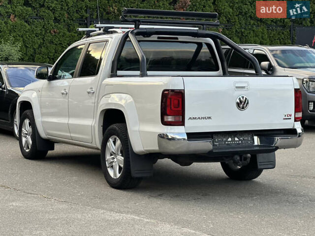 Белый Фольксваген Амарок, объемом двигателя 1.97 л и пробегом 287 тыс. км за 23200 $, фото 3 на Automoto.ua