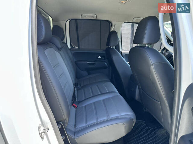 Белый Фольксваген Амарок, объемом двигателя 2.97 л и пробегом 557 тыс. км за 21000 $, фото 36 на Automoto.ua