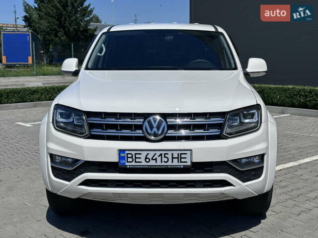 Белый Фольксваген Амарок, объемом двигателя 2.97 л и пробегом 557 тыс. км за 21000 $, фото 1 на Automoto.ua