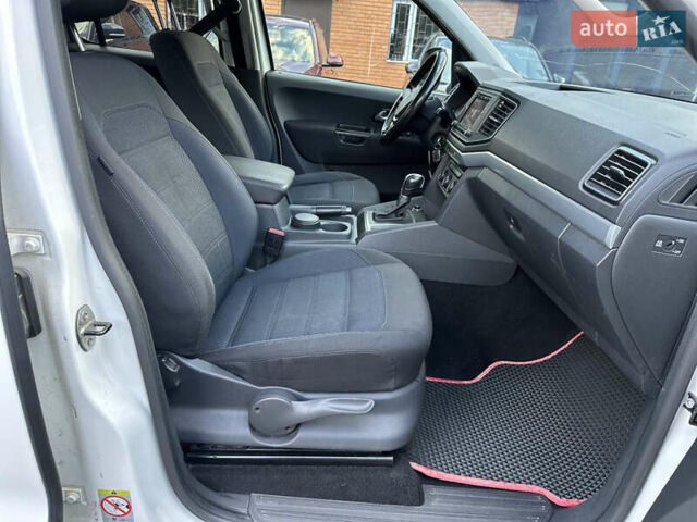 Белый Фольксваген Амарок, объемом двигателя 1.97 л и пробегом 287 тыс. км за 23200 $, фото 21 на Automoto.ua