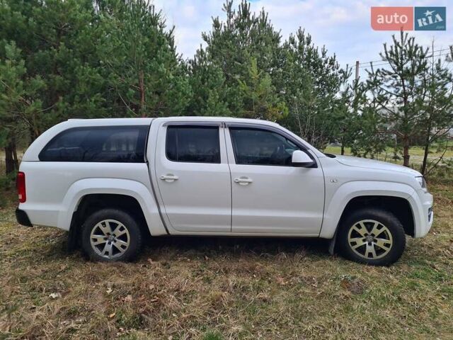 Белый Фольксваген Амарок, объемом двигателя 2 л и пробегом 270 тыс. км за 22500 $, фото 5 на Automoto.ua