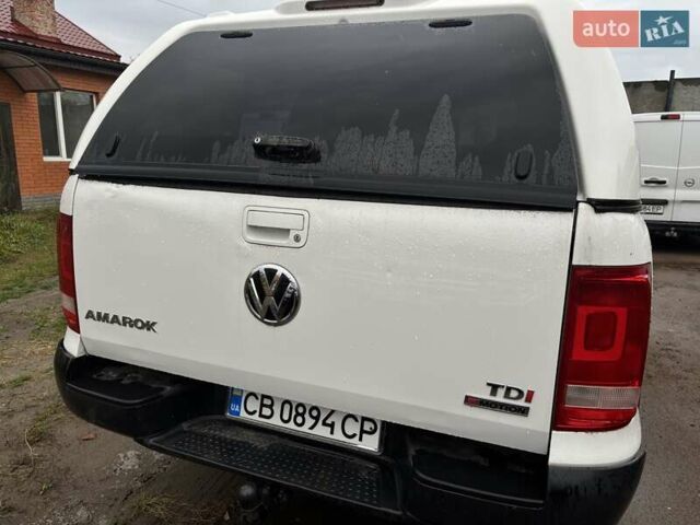Белый Фольксваген Амарок, объемом двигателя 1.97 л и пробегом 272 тыс. км за 25000 $, фото 2 на Automoto.ua