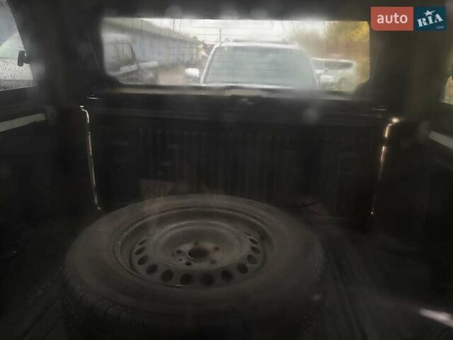 Белый Фольксваген Амарок, объемом двигателя 1.97 л и пробегом 272 тыс. км за 25000 $, фото 15 на Automoto.ua