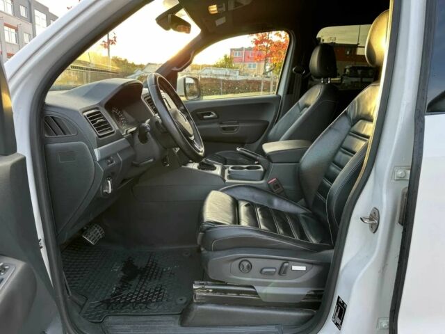 Білий Фольксваген Амарок, об'ємом двигуна 0 л та пробігом 31 тис. км за 20000 $, фото 9 на Automoto.ua