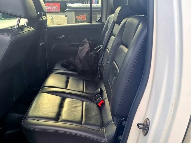 Білий Фольксваген Амарок, об'ємом двигуна 2 л та пробігом 160 тис. км за 20500 $, фото 4 на Automoto.ua