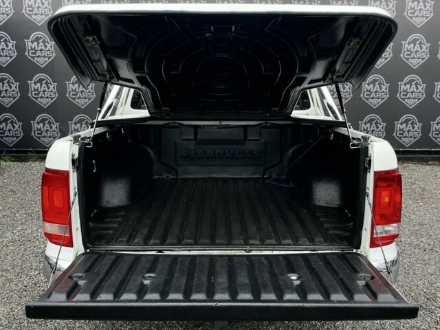 Белый Фольксваген Амарок, объемом двигателя 2 л и пробегом 260 тыс. км за 14700 $, фото 5 на Automoto.ua