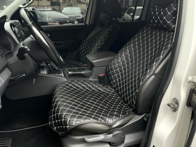 Белый Фольксваген Амарок, объемом двигателя 2 л и пробегом 260 тыс. км за 14700 $, фото 8 на Automoto.ua