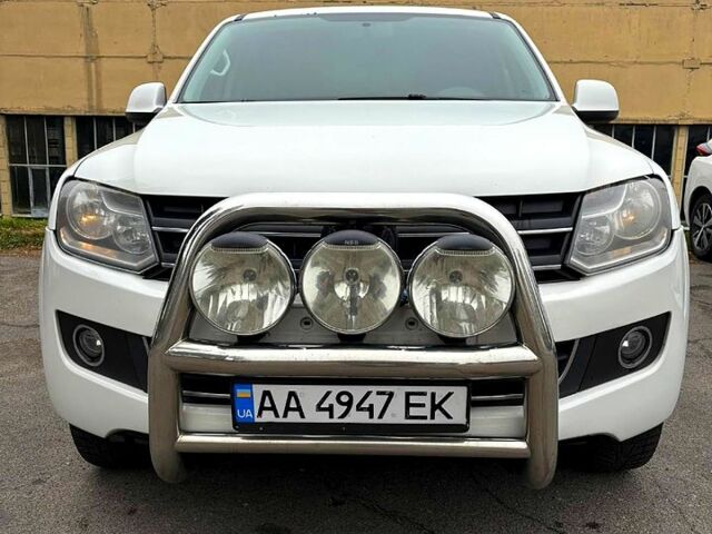 Білий Фольксваген Амарок, об'ємом двигуна 2 л та пробігом 415 тис. км за 14500 $, фото 4 на Automoto.ua